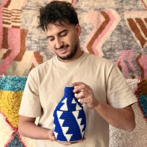 koszyk z liści palmowych